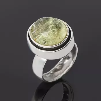 Кольцо берилл желтый (гелиодор) (серебро 925 пр.) размер 17