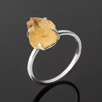 Кольцо цитрин (серебро 925 пр.) размер 18,5
