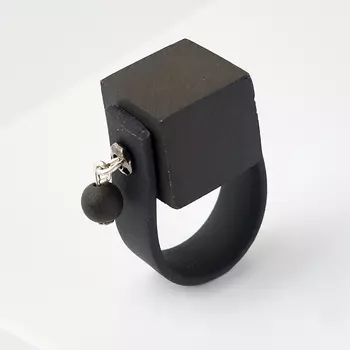 Кольцо гагат матовый (биж. сплав, каучук) (регулируемый) размер 16