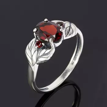 Кольцо гранат альмандин (серебро 925 пр. оксидир.) огранка размер 18