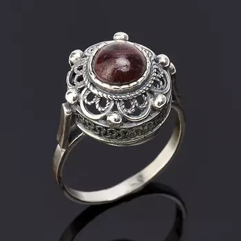 Кольцо гранат альмандин (серебро 925 пр.) размер 18