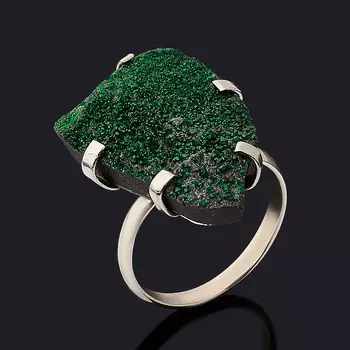 Кольцо гранат уваровит (дублет) (нейзильбер) размер 19