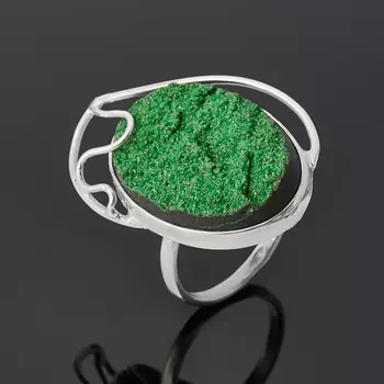 Кольцо гранат уваровит (серебро 925 пр.) размер 19