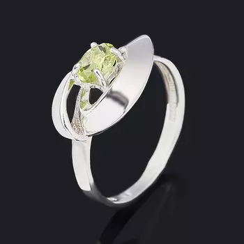 Кольцо хризолит (серебро 925 пр. родир. бел.) огранка размер 17