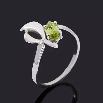 Кольцо хризолит (серебро 925 пр. родир. бел.) огранка размер 17,5