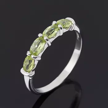 Кольцо хризолит (серебро 925 пр. родир. бел.) огранка размер 17