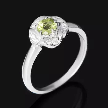 Кольцо хризолит (серебро 925 пр. родир. бел.) огранка размер 17