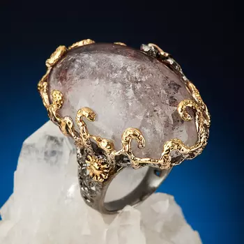 Кольцо кварц с авантюрином (серебро 925 пр. позолота, родир. черн.) размер 18,5