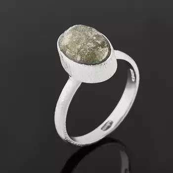Кольцо лабрадор (серебро 925 пр.) размер 18