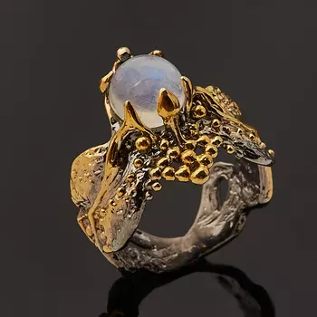 Кольцо лунный камень (адуляр) (серебро 925 пр. позолота, родир. сер.) размер 17