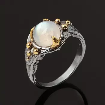 Кольцо лунный камень (адуляр) (серебро 925 пр. позолота, родир. сер.) размер 18