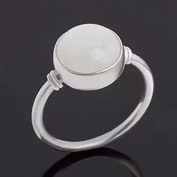 Кольцо лунный камень (адуляр) (серебро 925 пр.) размер 17