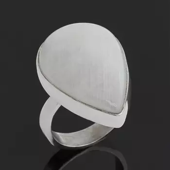 Кольцо лунный камень (адуляр) (серебро 925 пр.) размер 17,5