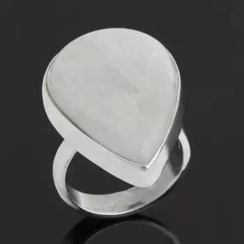 Кольцо лунный камень (адуляр) (серебро 925 пр.) размер 18