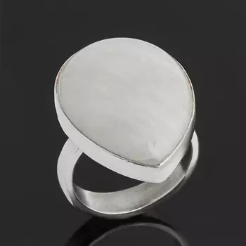 Кольцо лунный камень (адуляр) (серебро 925 пр.) размер 18