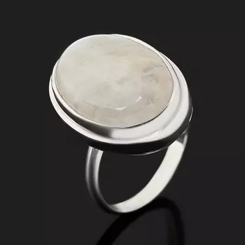 Кольцо лунный камень (адуляр) (серебро 925 пр.) размер 18