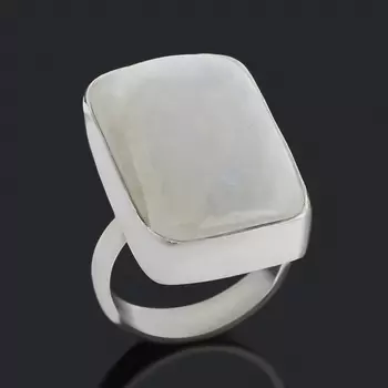 Кольцо лунный камень (адуляр) (серебро 925 пр.) размер 19