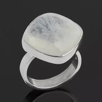 Кольцо лунный камень (адуляр) (серебро 925 пр.) размер 19