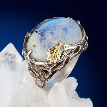 Кольцо лунный камень (серебро 925 пр., позолота) размер 18,5