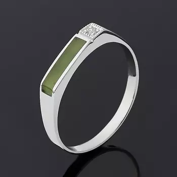 Кольцо нефрит зеленый (серебро 925 пр. родир. бел.) размер 20