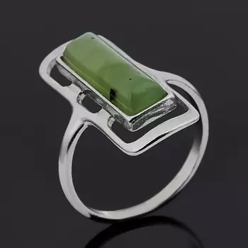 Кольцо нефрит зеленый (серебро 925 пр. родир. бел.) размер 17,5