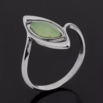 Кольцо нефрит зеленый (серебро 925 пр. родир. бел.) размер 18