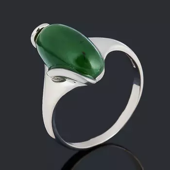 Кольцо нефрит зеленый (серебро 925 пр. родир. бел.) размер 17,5