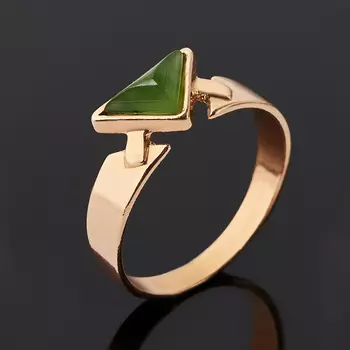 Кольцо нефрит зеленый (серебро 925 пр. позолота) размер 17,5