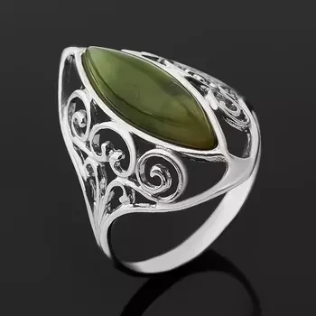 Кольцо нефрит зеленый (серебро 925 пр. родир. бел.) размер 18