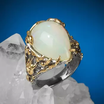 Кольцо опал благородный белый (серебро 925 пр. позолота, родир. сер.) размер 18