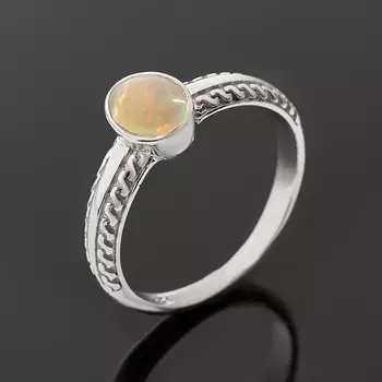 Кольцо опал благородный белый (серебро 925 пр.) размер 19