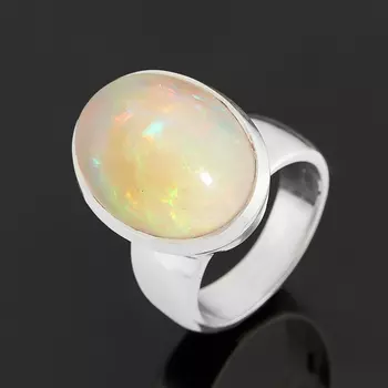 Кольцо опал благородный желтый (серебро 925 пр.) размер 17