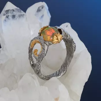 Кольцо опал благородный желтый (серебро 925 пр. позолота, родир. сер.) размер 15,5