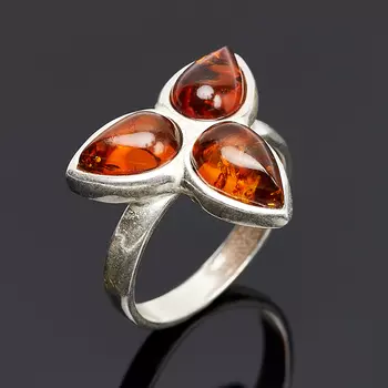 Кольцо янтарь размер 17