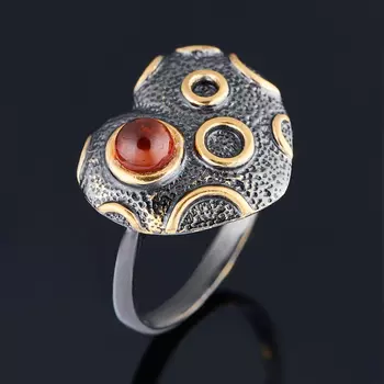 Кольцо янтарь (серебро 925 пр. позолота, родир. черн.) размер 17,5