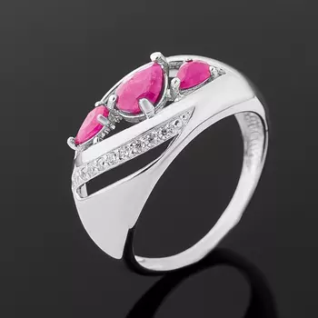 Кольцо рубин (серебро 925 пр. родир. бел.) огранка размер 19