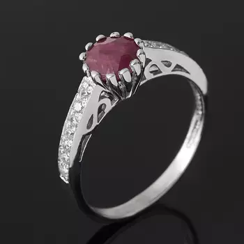 Кольцо рубин (серебро 925 пр. родир. бел.) огранка размер 18