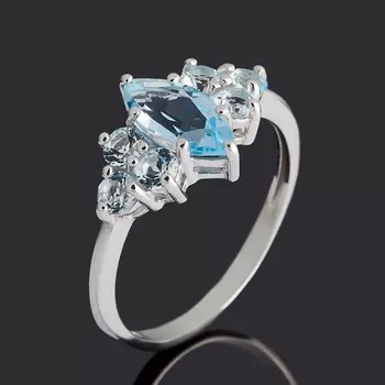 Кольцо топаз голубой огранка (серебро 925 пр.) размер 18,5