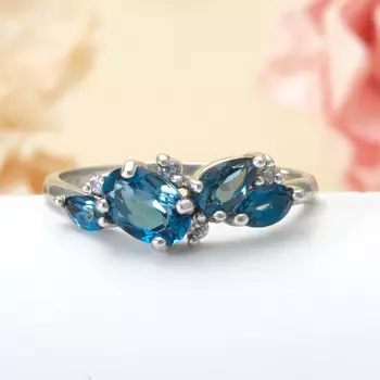 Кольцо топаз лондон огранка (серебро 925 пр.) размер 17