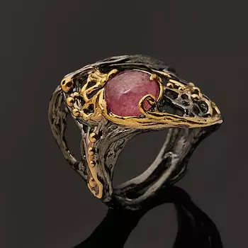 Кольцо турмалин розовый (рубеллит) (серебро 925 пр. позолота, родир. черн.) размер 17