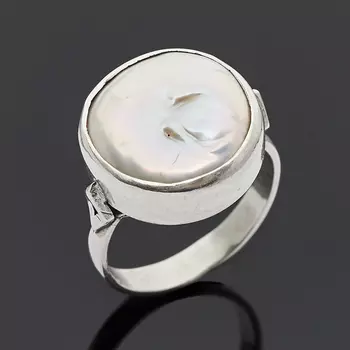 Кольцо жемчуг белый (серебро 925 пр.) размер 17,5