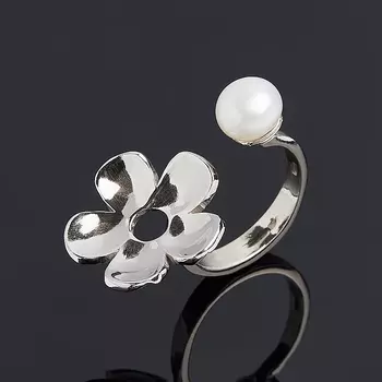 Кольцо жемчуг белый (серебро 925 пр.) размер 17