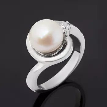 Кольцо жемчуг белый (серебро 925 пр. родир. бел.) размер 17,5
