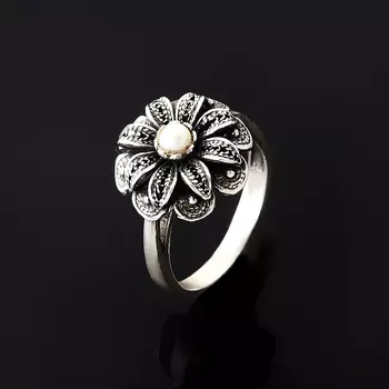 Кольцо жемчуг белый (серебро 925 пр.) размер 17