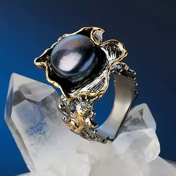Кольцо жемчуг черный (серебро 925 пр. позолота, родир. сер.) размер 18