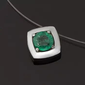 Колье изумруд (серебро 925 пр. родир. бел.) огранка 40 см