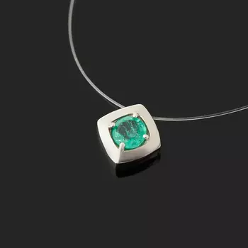 Колье изумруд (серебро 925 пр. родир. бел.) огранка 38 см