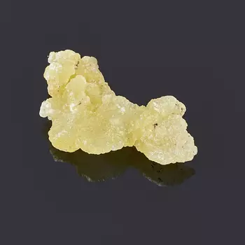 Кристалл брусит S (4-7 см)