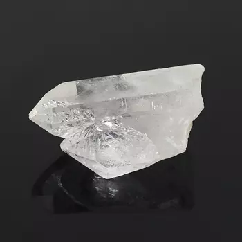 Кристалл горный хрусталь (сросток) S (4-7 см)