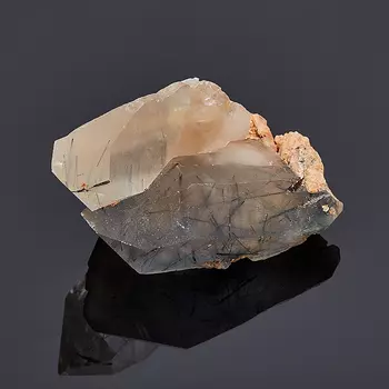 Кристалл кварц с индиголитом (сросток) S